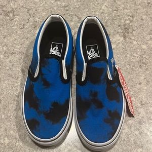 Boys tie-dye slip on Vans